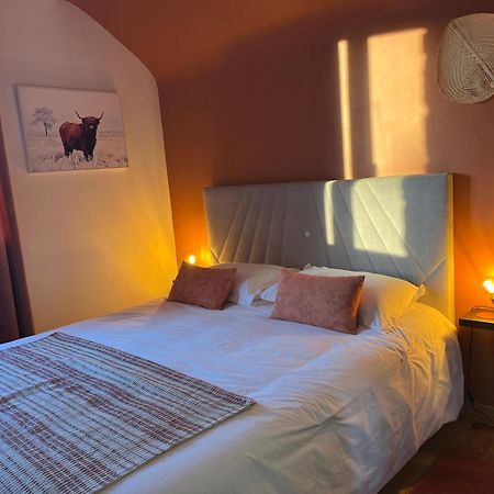 L Hirondelle 3 Bed & Breakfast Erondelle Exterior photo